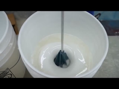 Przetwarzanie stołów z epoksydowym blaskiem